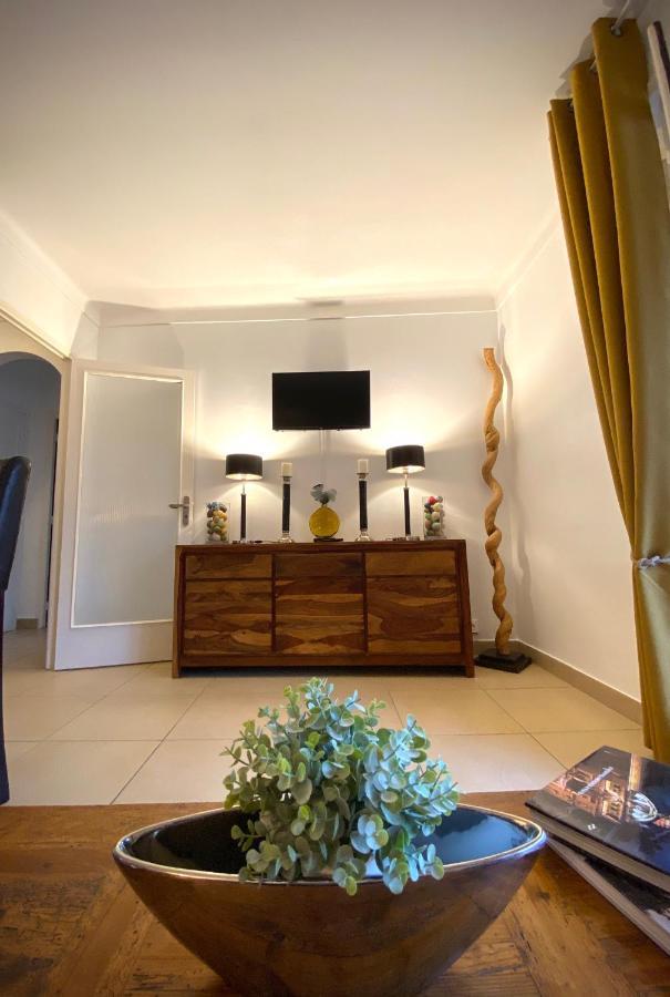 Charmant 2 Pieces Vue Sur Mer Et Monte-Carlo A Roquebrune Cap Martin Екстериор снимка