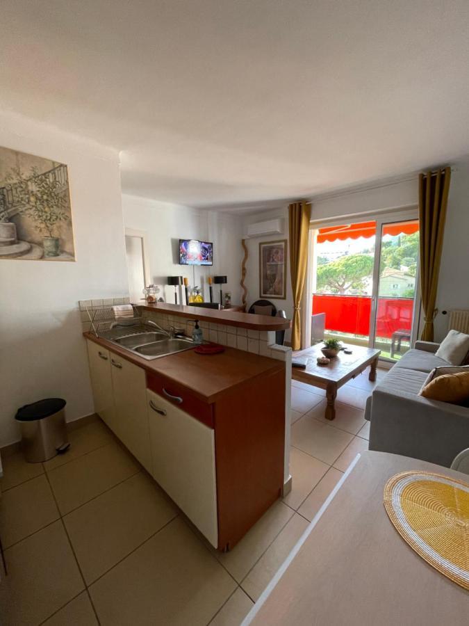 Charmant 2 Pieces Vue Sur Mer Et Monte-Carlo A Roquebrune Cap Martin Екстериор снимка
