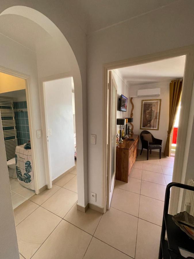 Charmant 2 Pieces Vue Sur Mer Et Monte-Carlo A Roquebrune Cap Martin Екстериор снимка